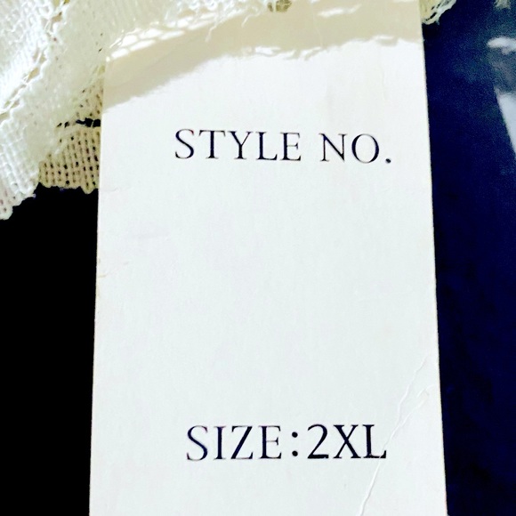 WEDDING / RECEPTION OFF WHITE DRESS - Picture 10 of 12